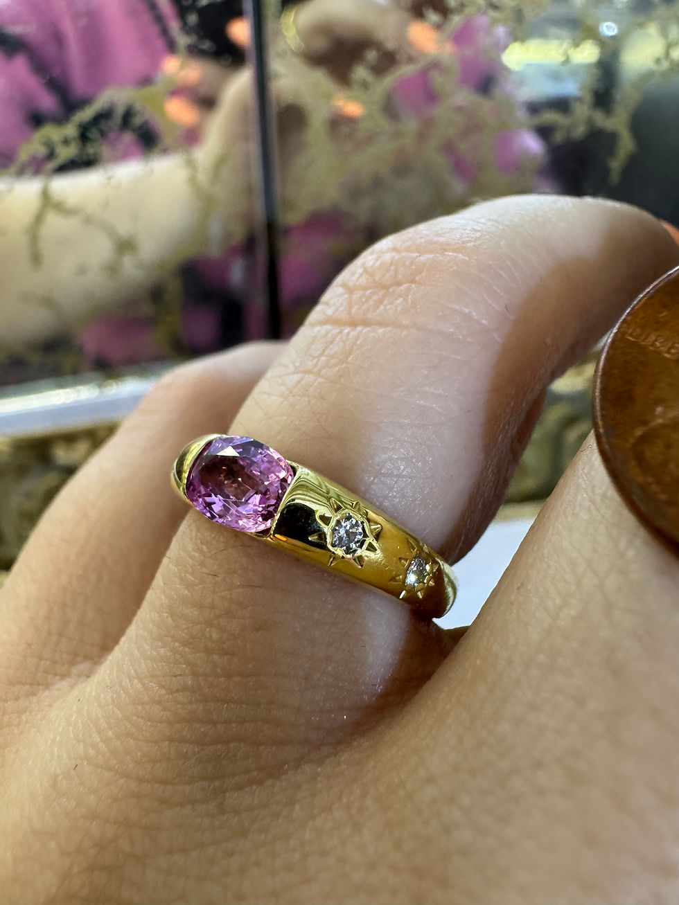 Thumbnail: 18kt Yellow Gold Pink Sapphire And Diamond Ring
