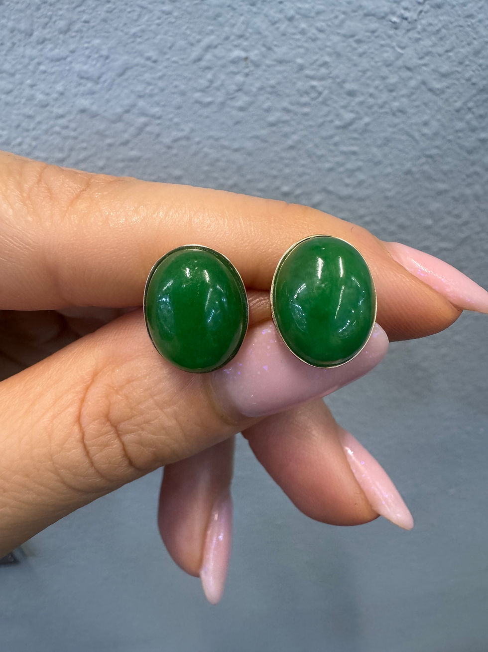 Thumbnail: 14kt Yellow Gold Bezel-Set Jade Stud Earrings