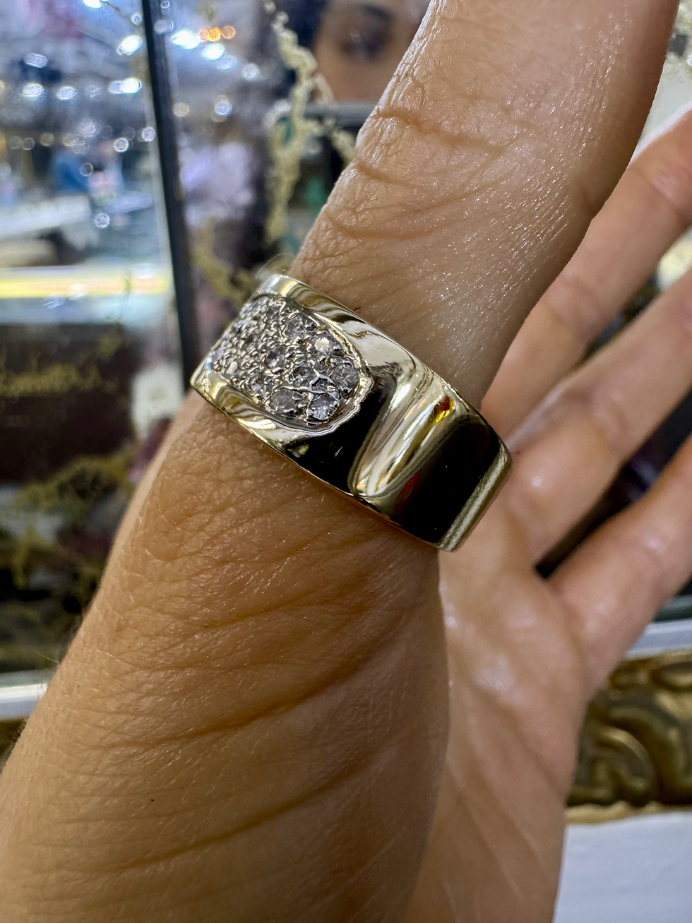 Thumbnail: 14kt Yellow Gold Vintage Mens Diamond Cigar Band