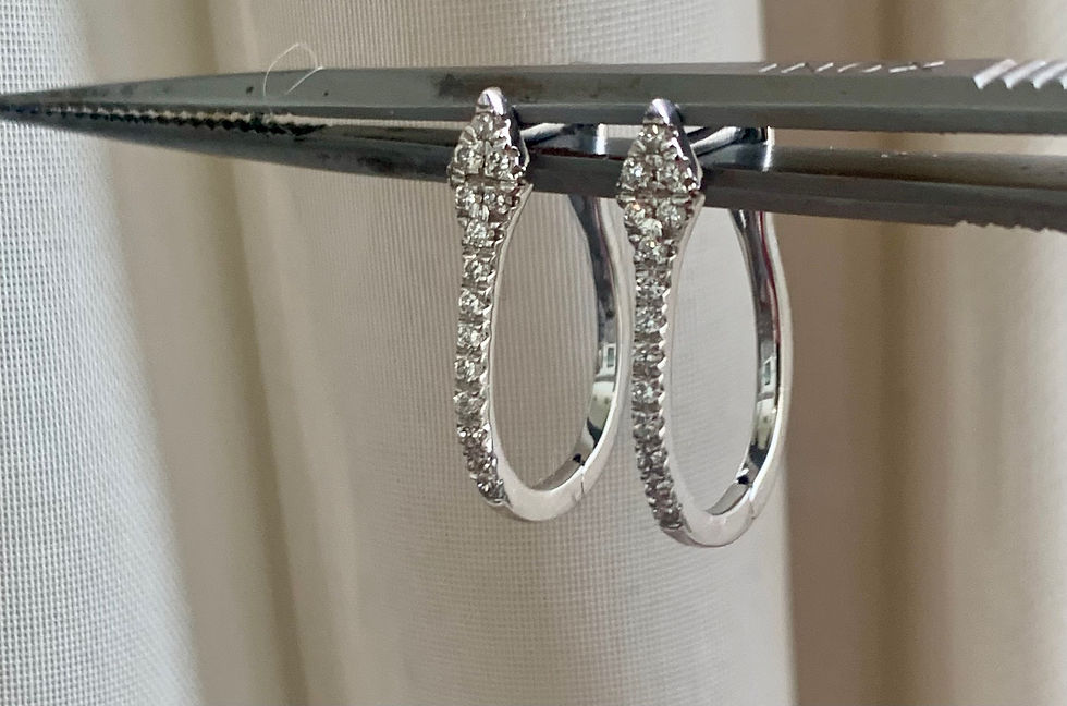 Thumbnail: 14kt White Gold Diamond Huggie Hoop Earrings