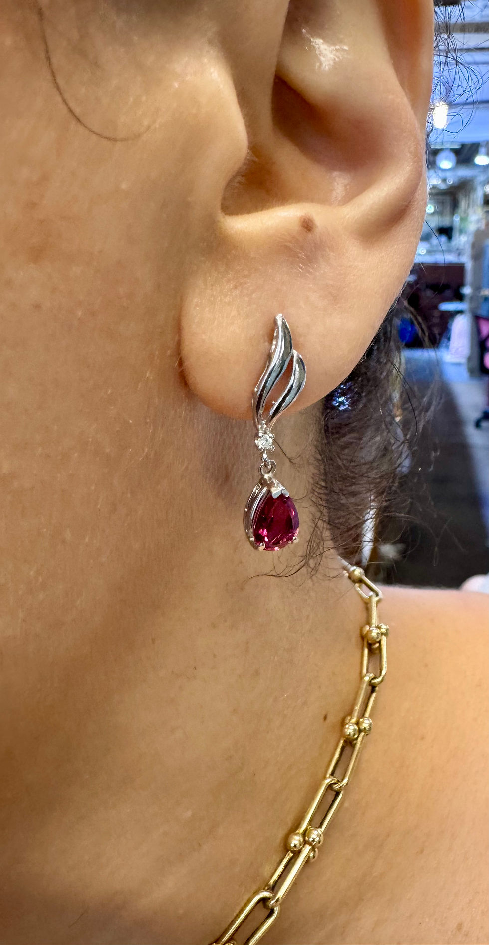 Thumbnail: 14kt White Gold Pear-Shape Pink Tourmaline And Diamond Drop Earrings