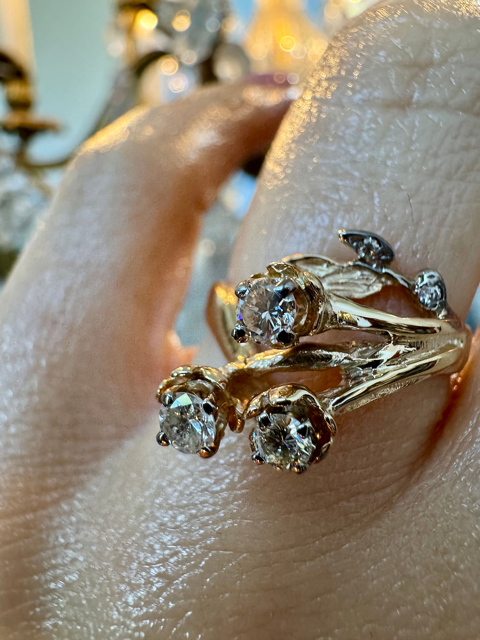 Thumbnail: Vintage 14kt Yellow Gold Diamond Flower Spray Ring