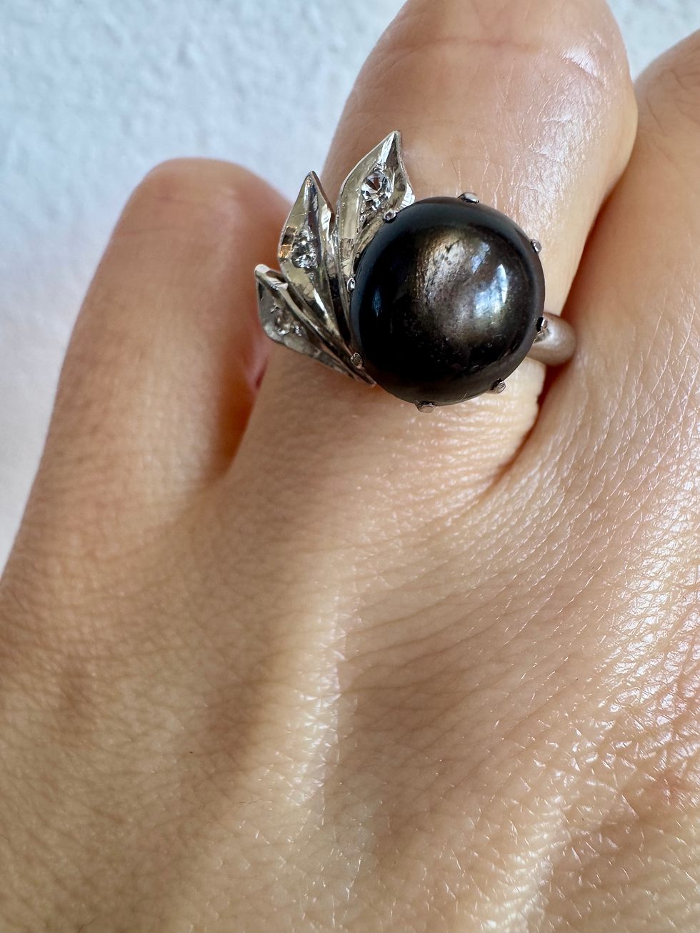 Thumbnail: Vintage 14kt White Gold Black Star Sapphire And Diamond Floral Ring