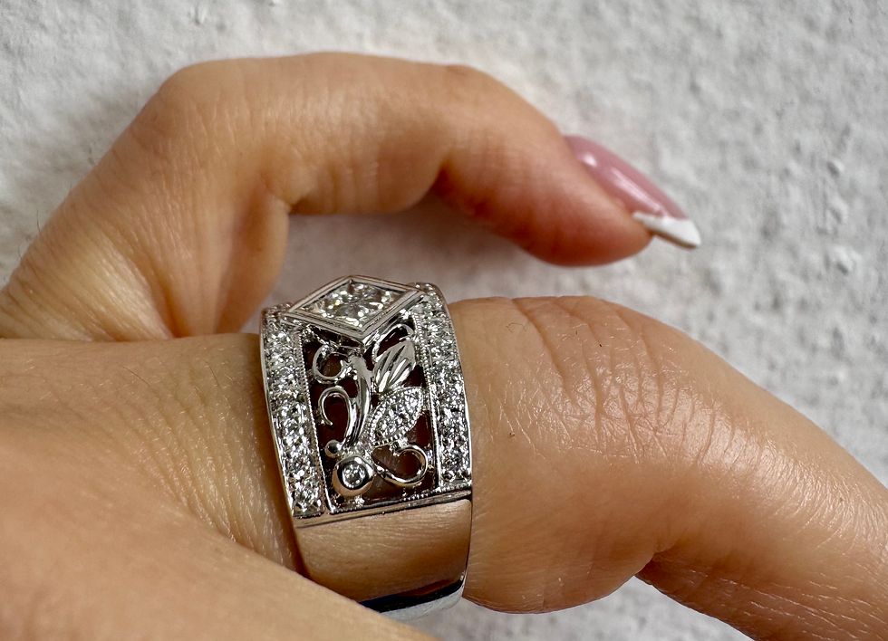 Thumbnail: Vintage Style 14kt White Gold Invisible Set Princess Cut Diamond Band