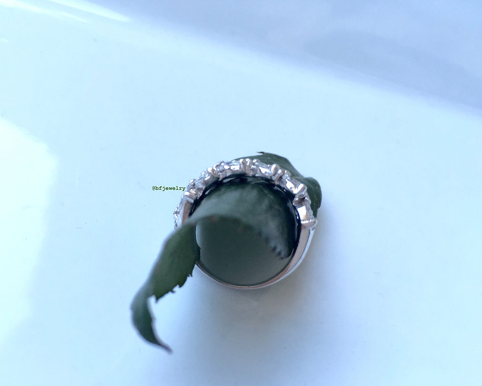 Thumbnail: 1.23 Carat Marquise And Round Diamond Band