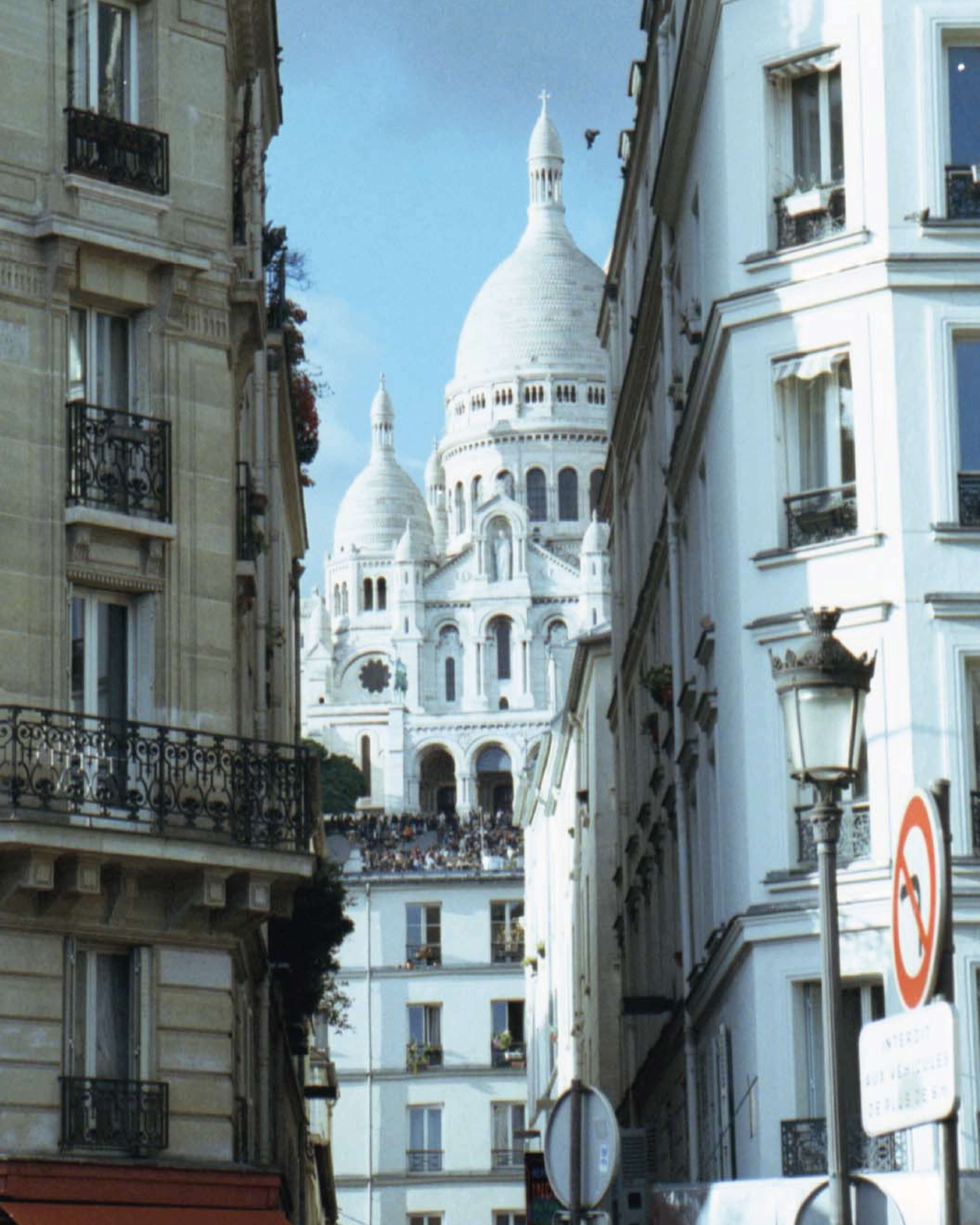 Kunstdruck Analog Foto ,,Hidden Sacré-Cœur"
