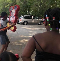 40183356_10212000220351293_1934641239362