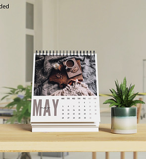 Personalized Desk Calendar.jpg