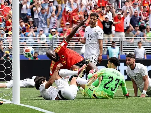 Bélgica y Egipto firman un empate 1-1 en un duelo de alta intensidad