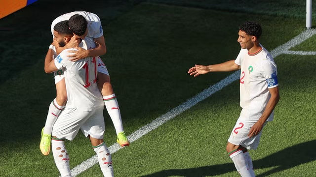 Marruecos celebrando el único gol del partido