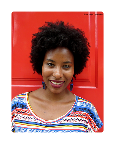 Escritora Flor, Priscila