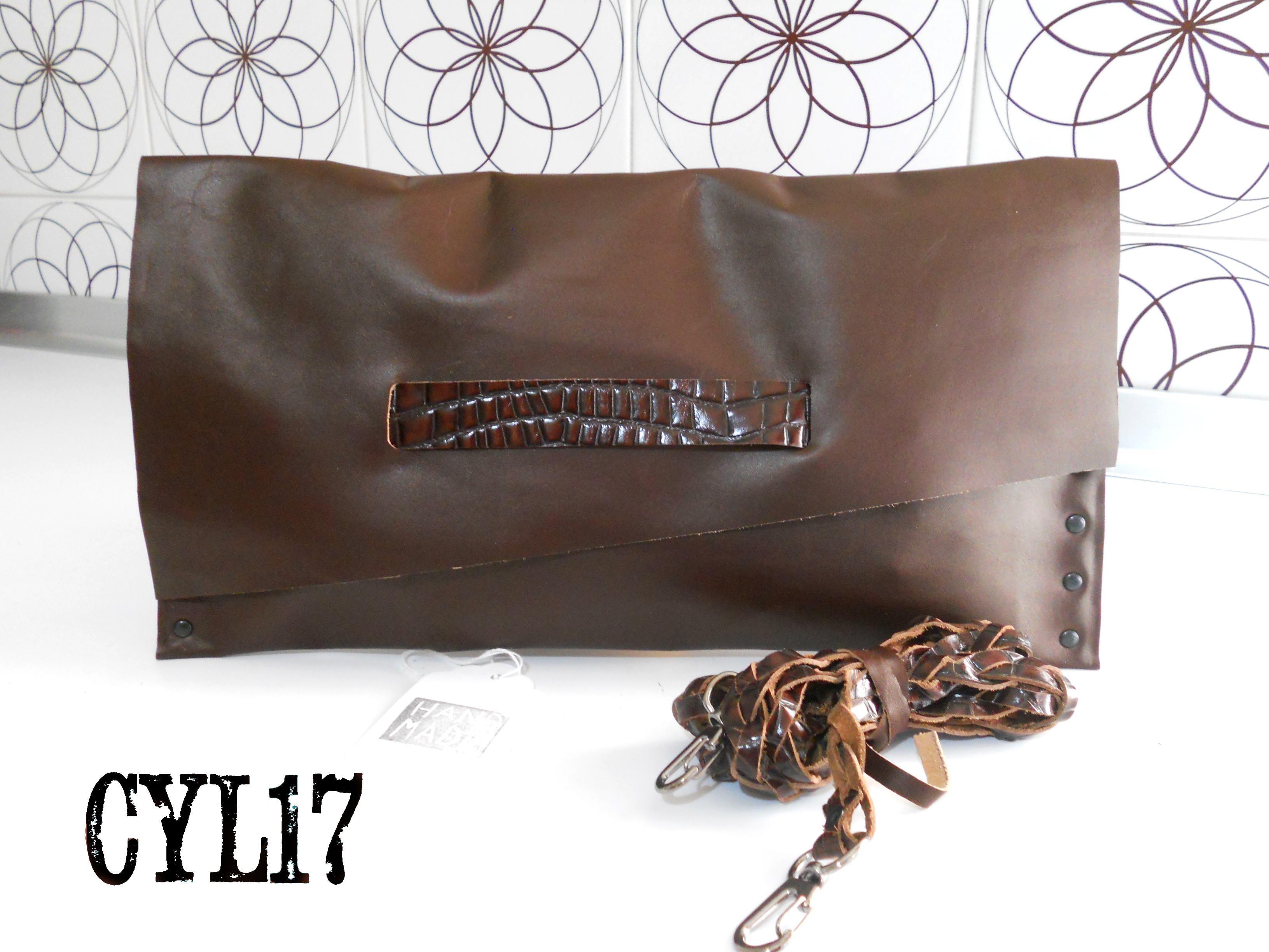 bag pochette clutch shoulderbag leather