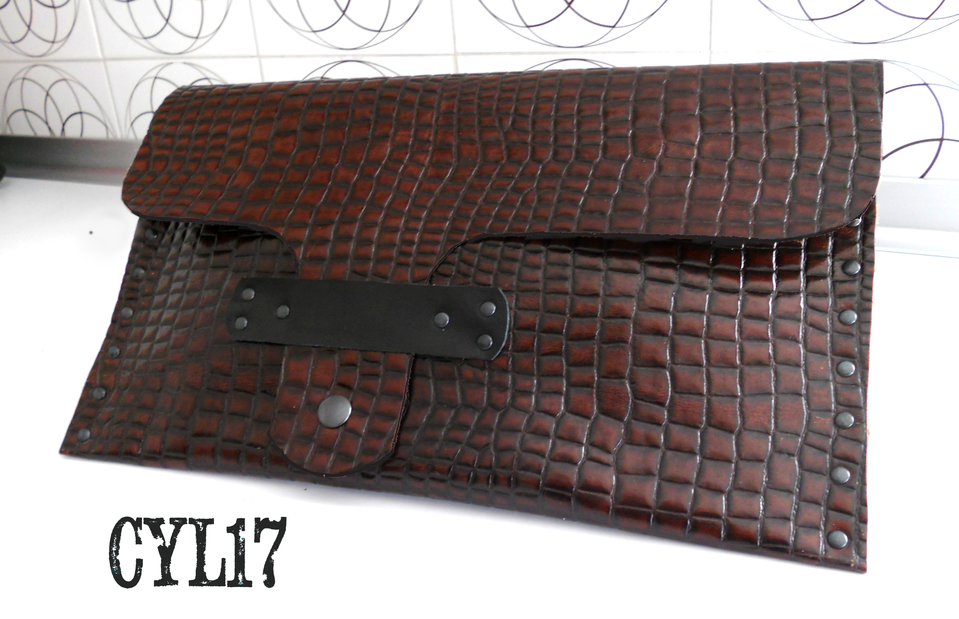 bag pochette clutch shoulderbag leather