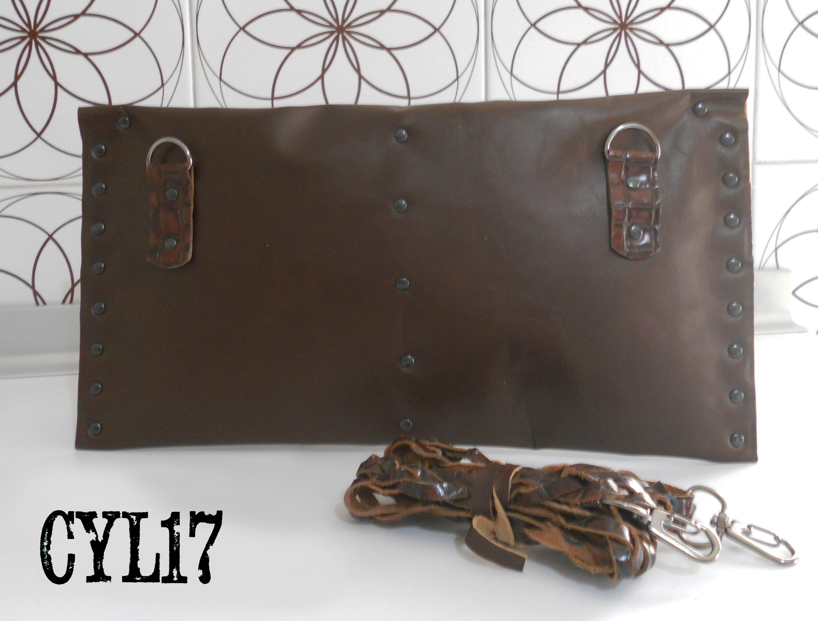 bag pochette clutch shoulderbag leather