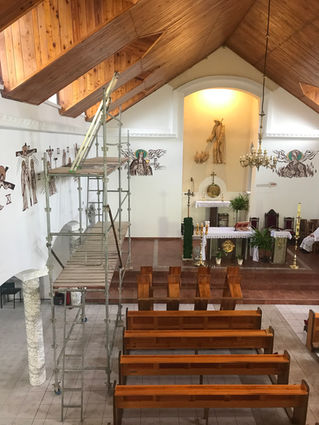 Malowanie kościoła w Sarnowie 2023