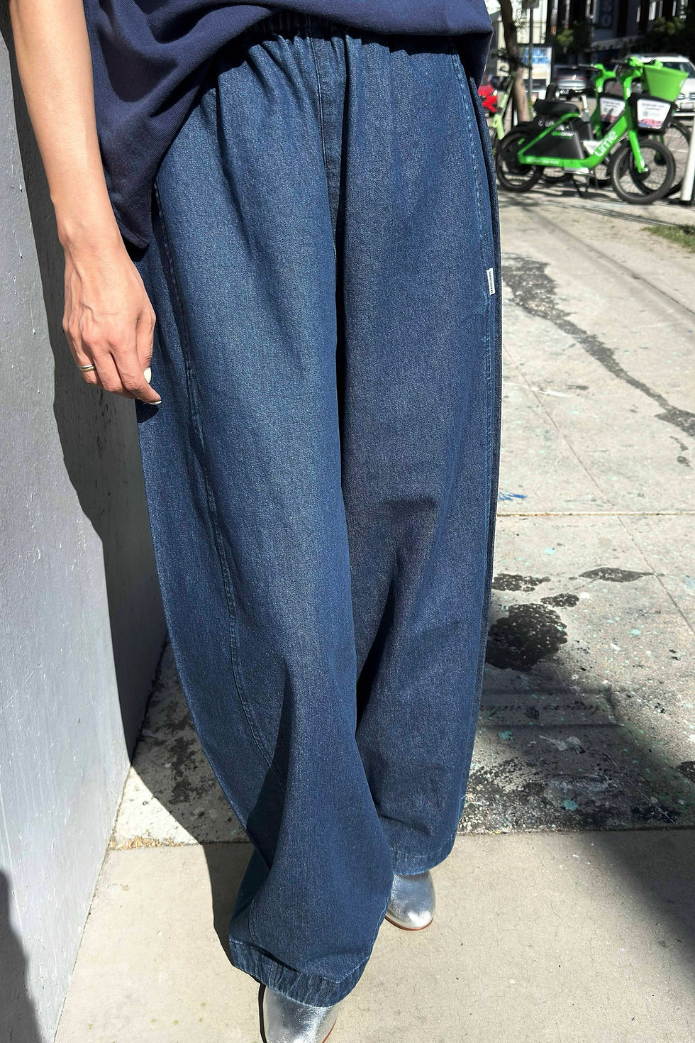 Thumbnail: Le bon shoppe parachute pants - Blue denim