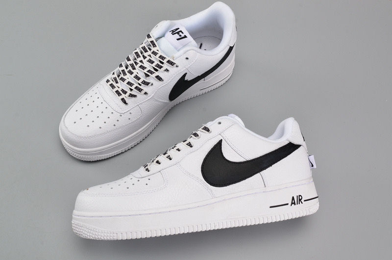 Miniaturbild: Designer Sneakers