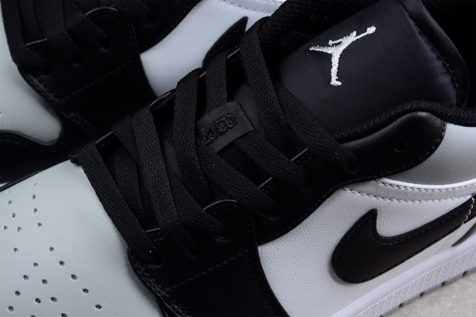 Thumbnail: Designer Sneakers