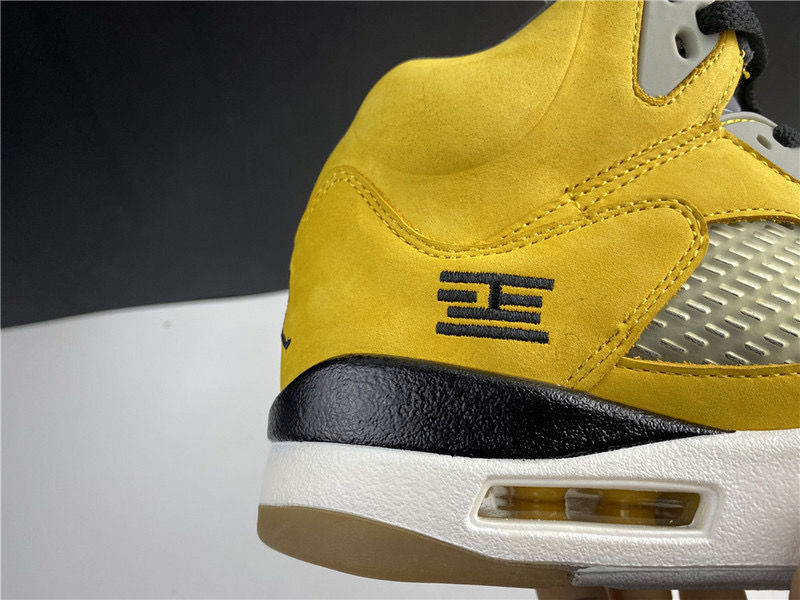 Thumbnail: Designer Sneakers