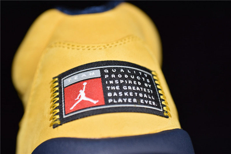 Thumbnail: Designer Sneakers