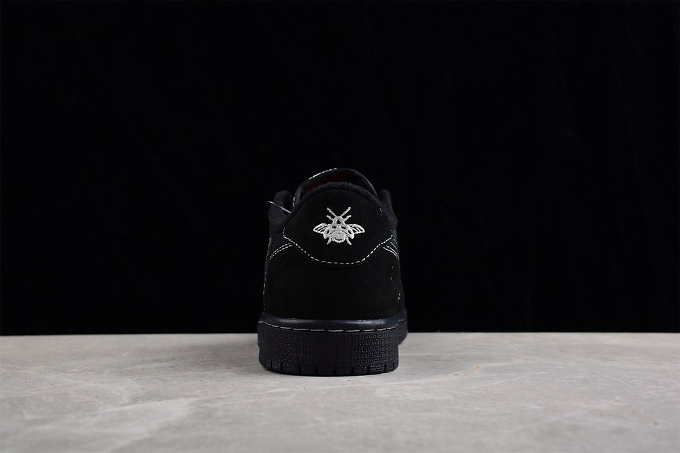 Thumbnail: Designer Sneakers