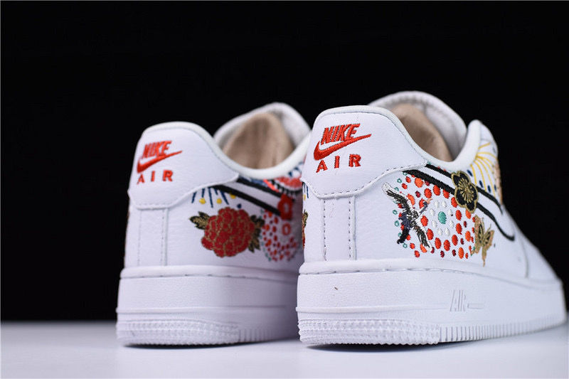Miniaturbild: Designer Sneakers