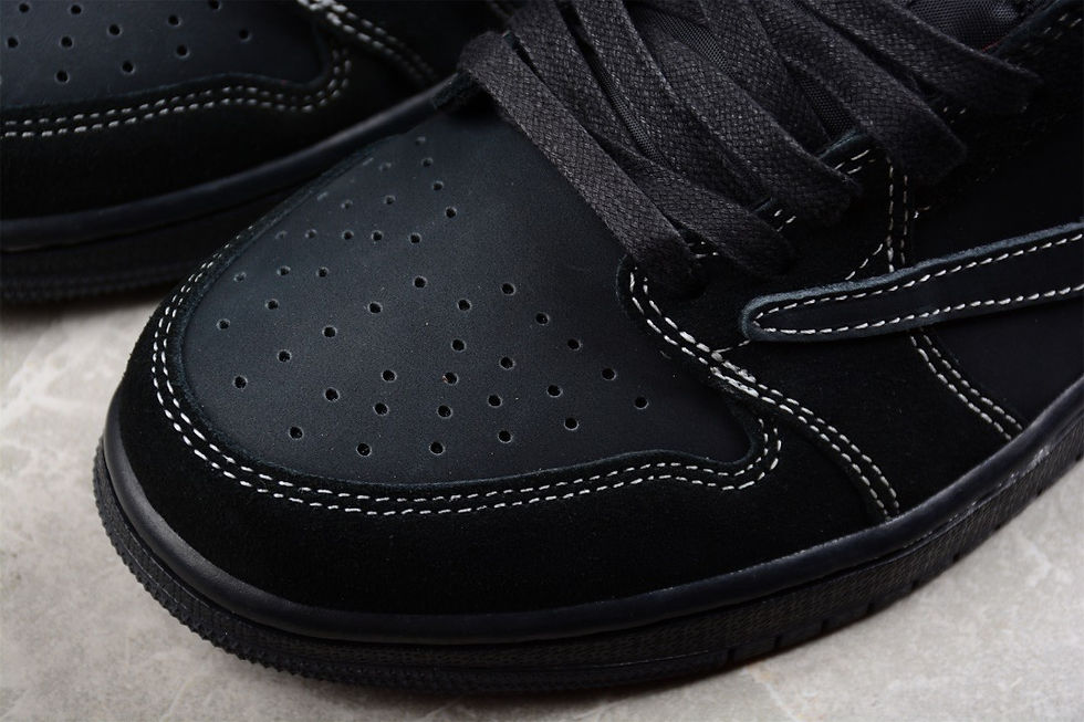 Thumbnail: Designer Sneakers