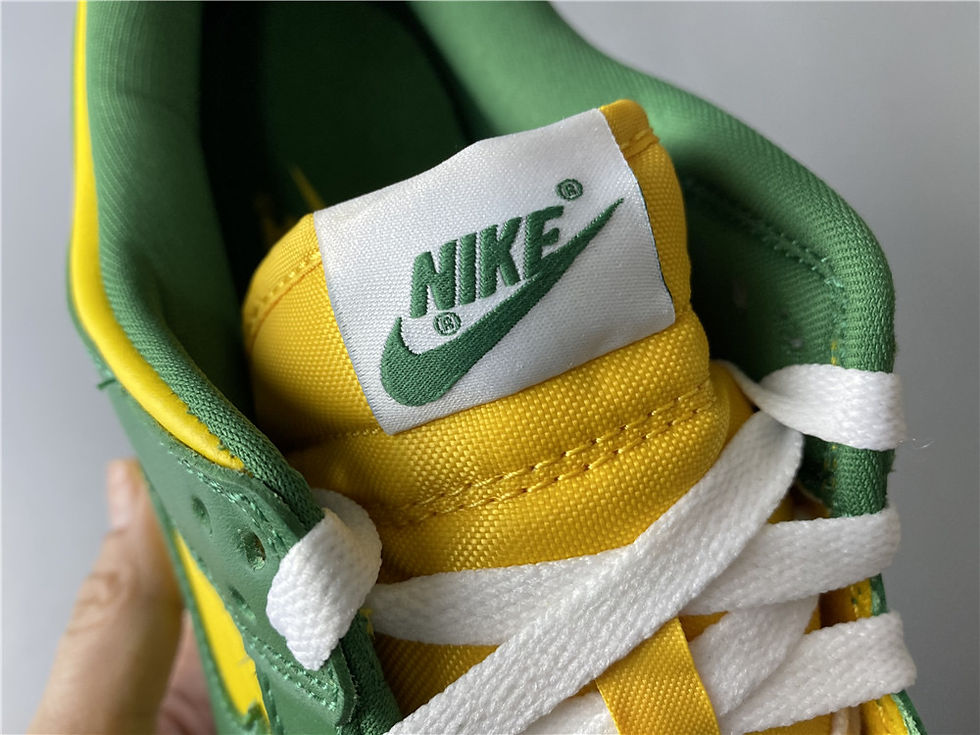 Thumbnail: Designer Sneakers