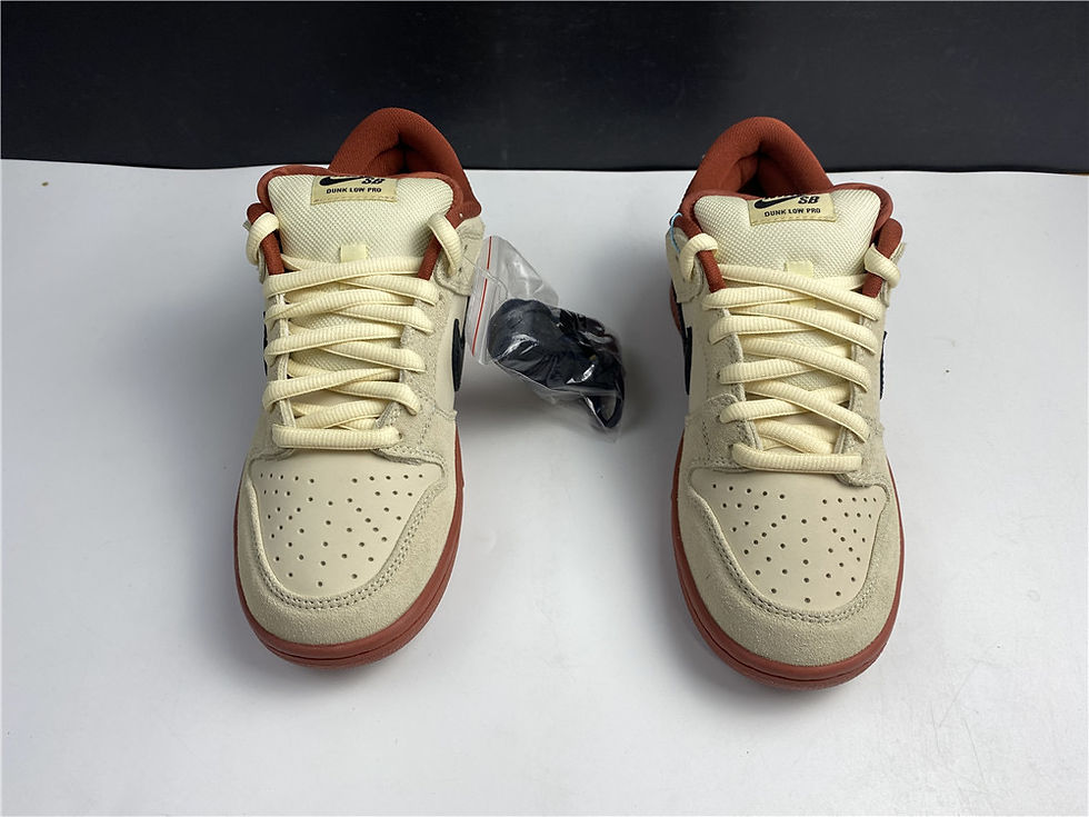 Thumbnail: Designer Sneakers