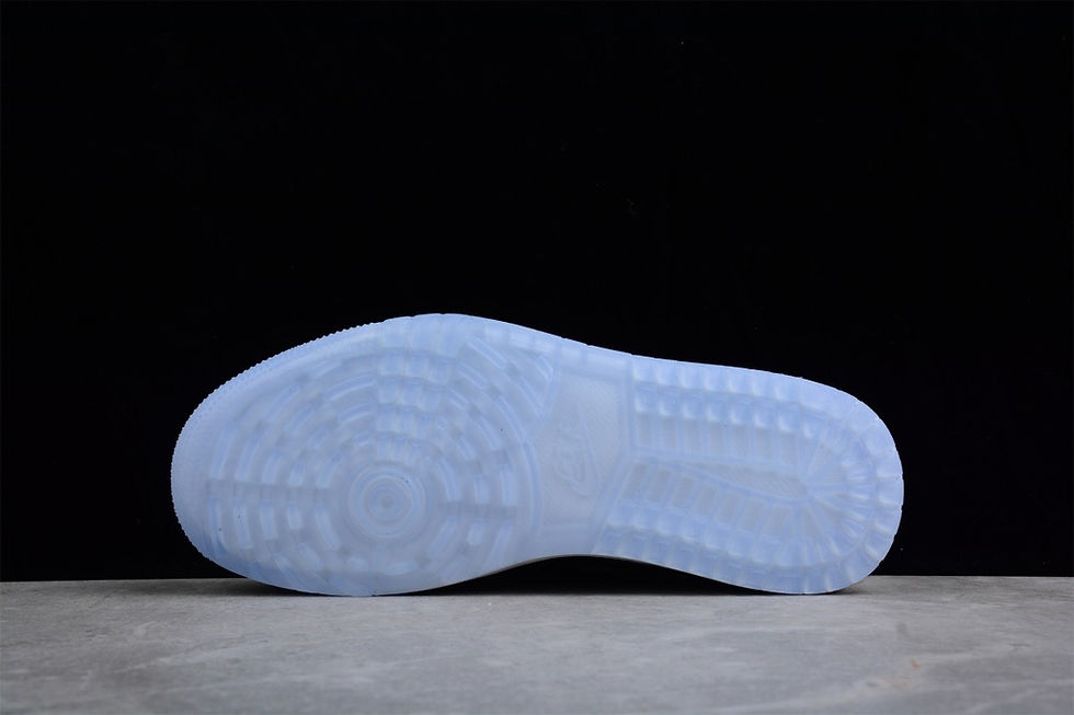 Miniaturbild: Designer Sneakers