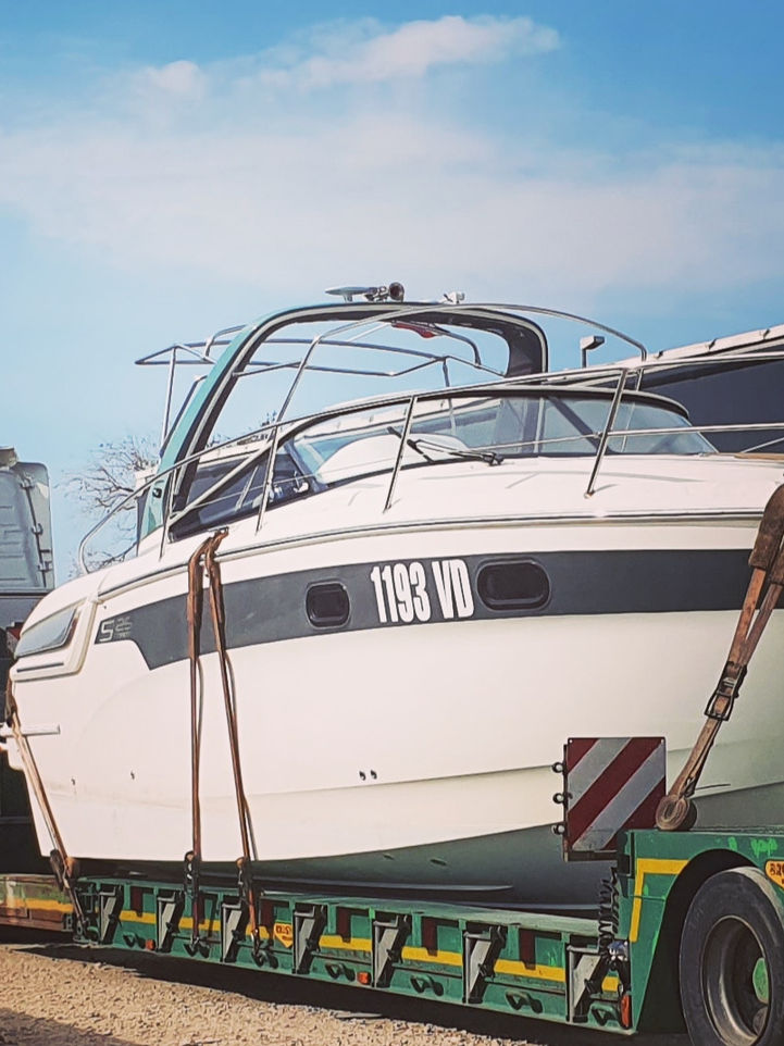 Boot transport boat transport dry dock trocken marina