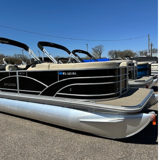Pontoon Boat Rental