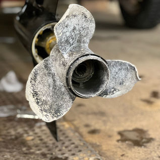 brokenprop.jpg