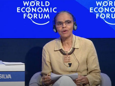 Em Davos, Marina diz que exploração de petróleo é uma 'decisão de governo'