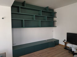 Bibliothèque suspendue