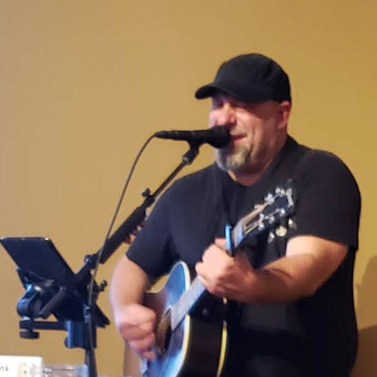 LIVE MUSIC!
