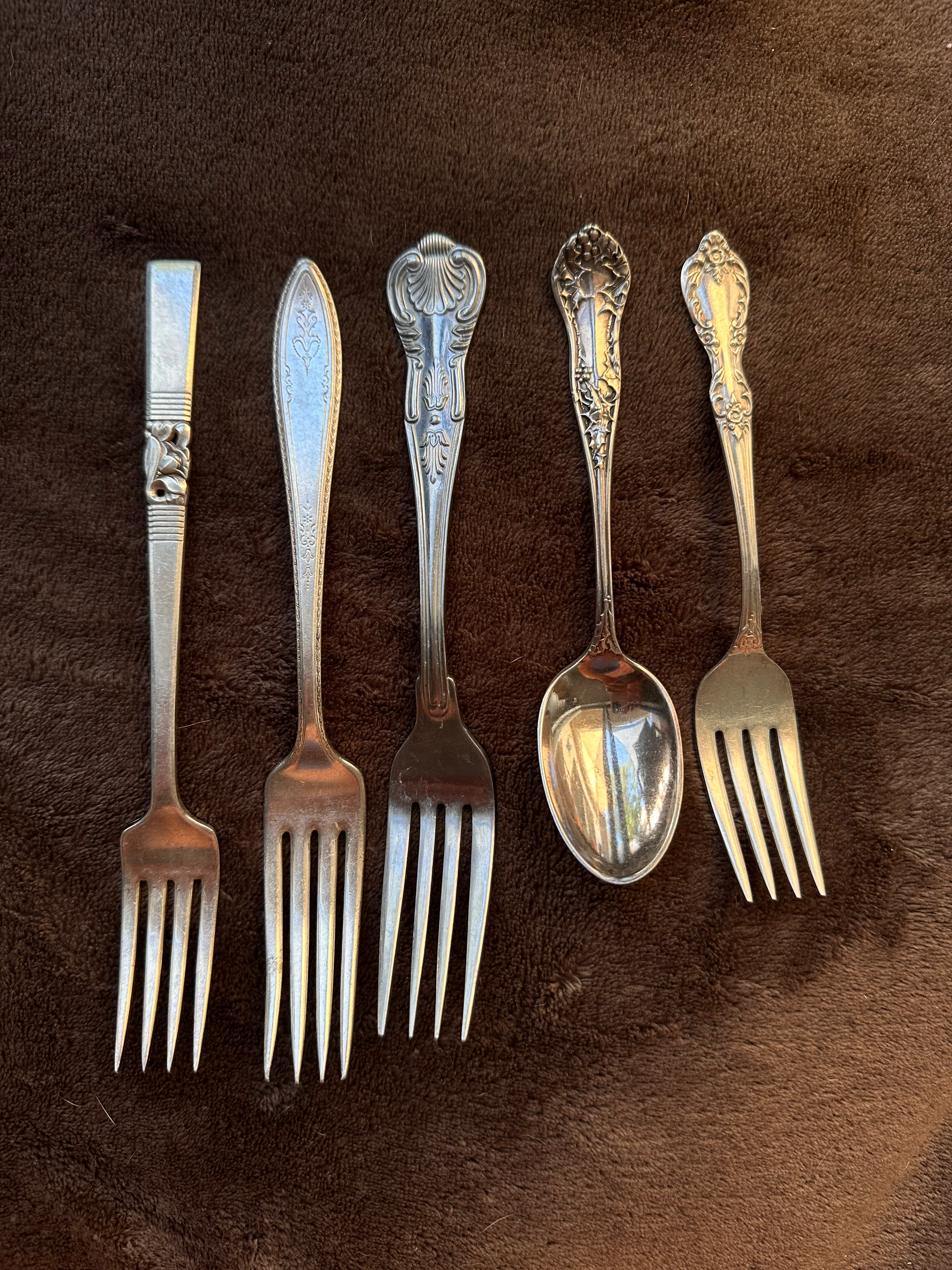 custom silverware rings