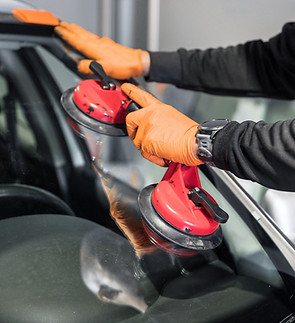 Auto Glass Repair and Replacement, close up..jpg