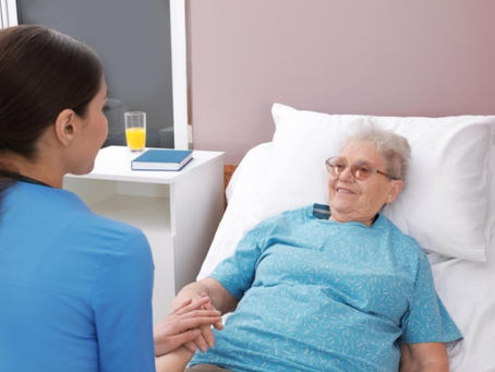 Hastanede Hasta ve Yaşlı Bakım – Refakatçilik Hizmeti