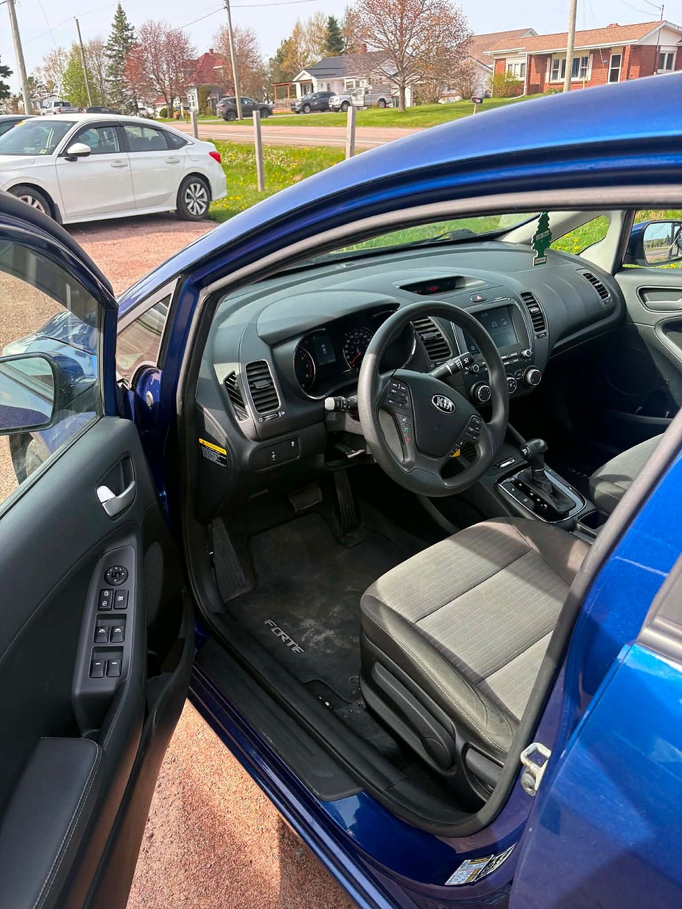 Thumbnail: 2018 Kia Forte LX AUTO, 94,000km