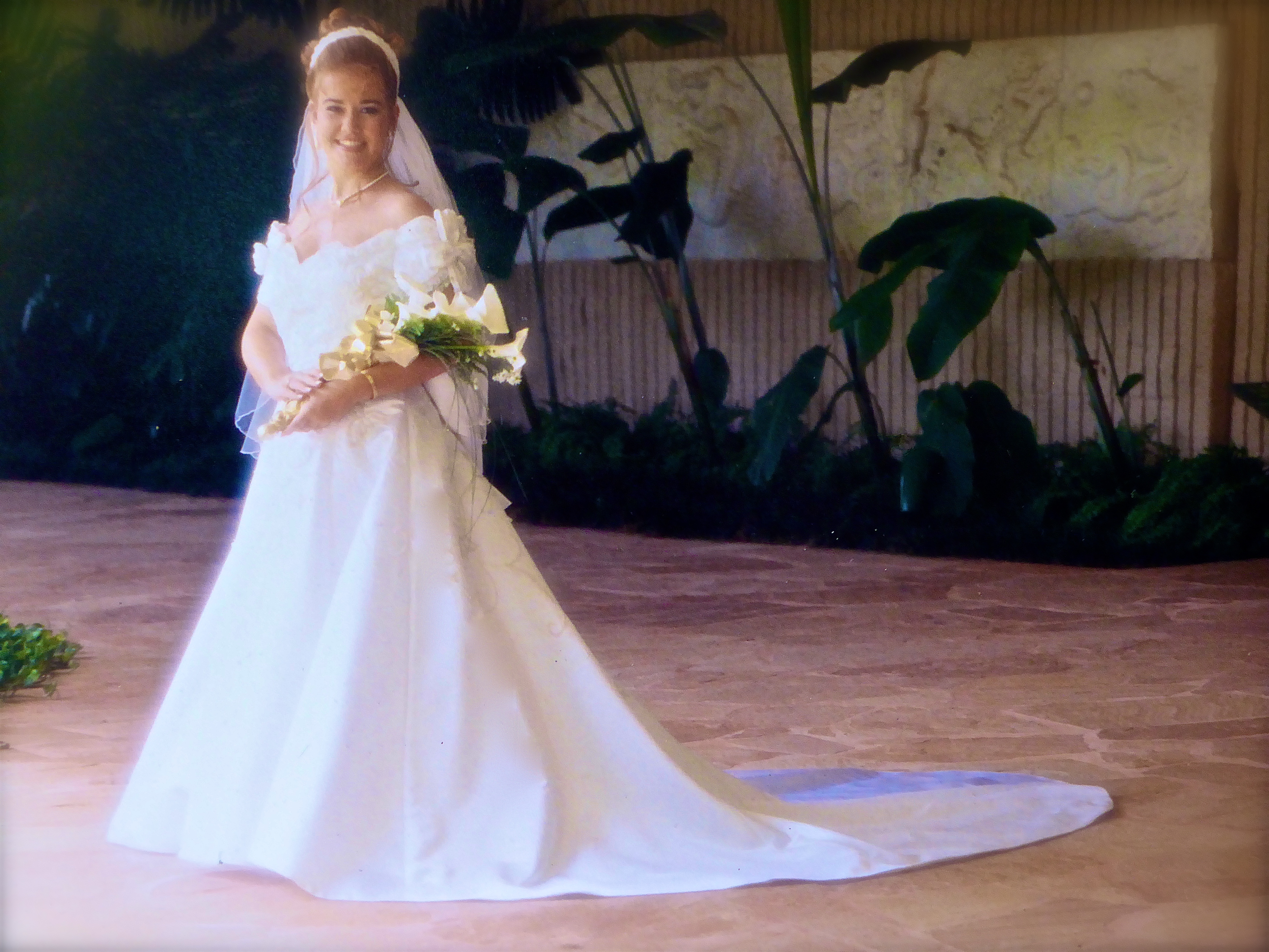 Kauai Wedding Dress Steaming Pressing Lasting Impressions