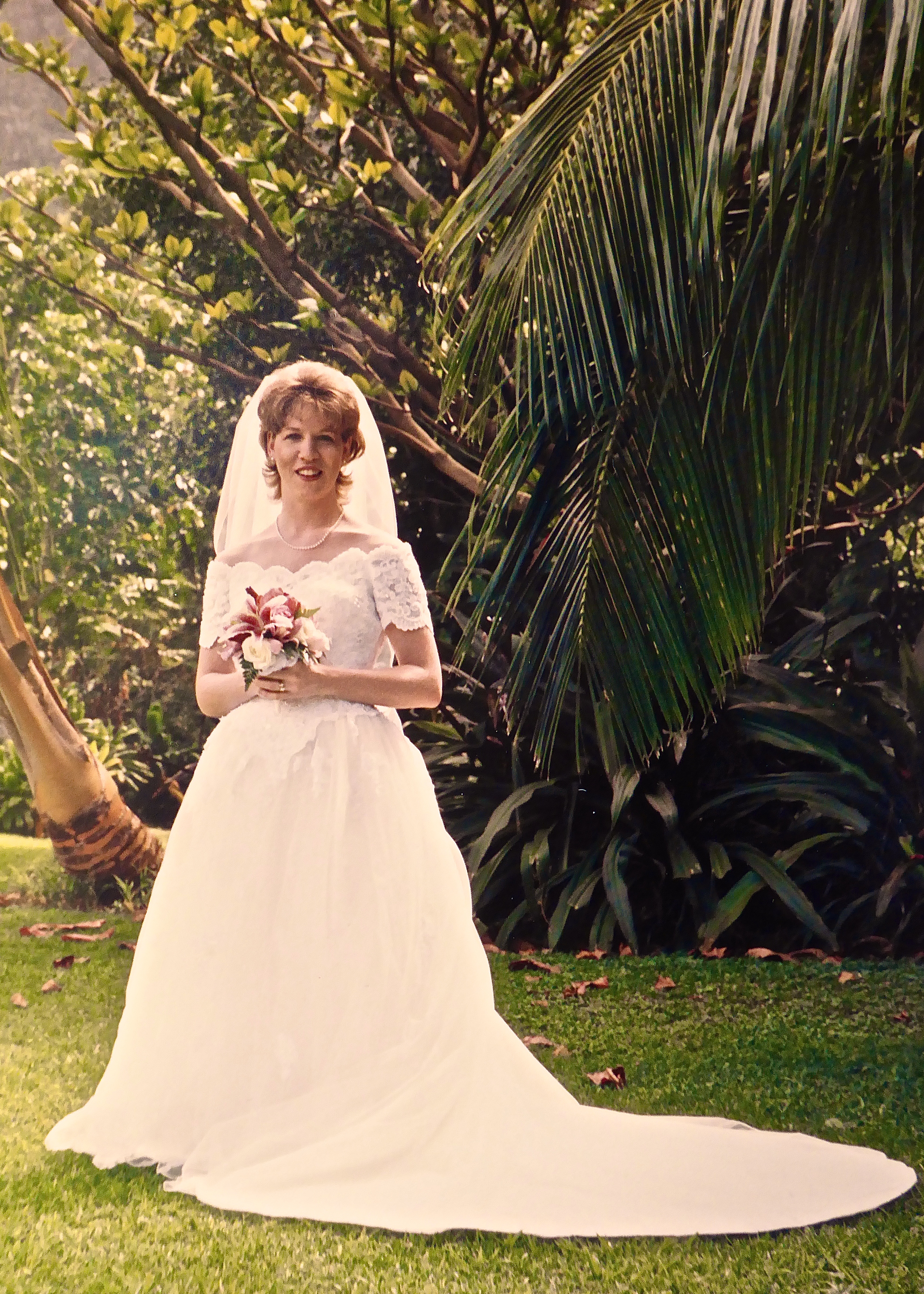 Kauai Wedding Dress Steaming Pressing Lasting Impressions