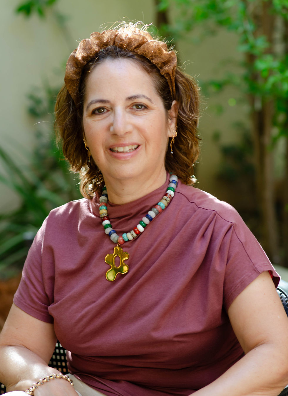 Dr Sharon Perry