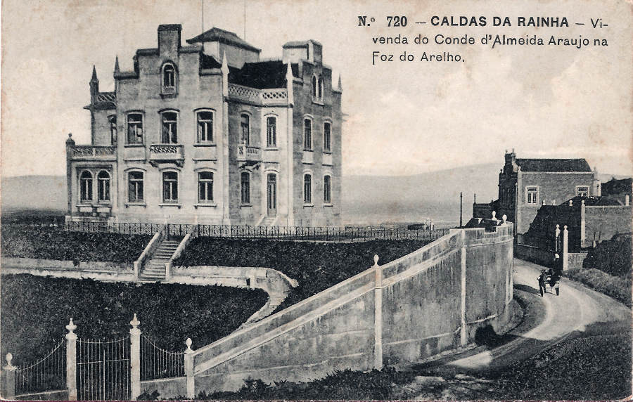 Old postcard of Conde d'Almeida Araujo Palace in Foz do Arelho Portugal