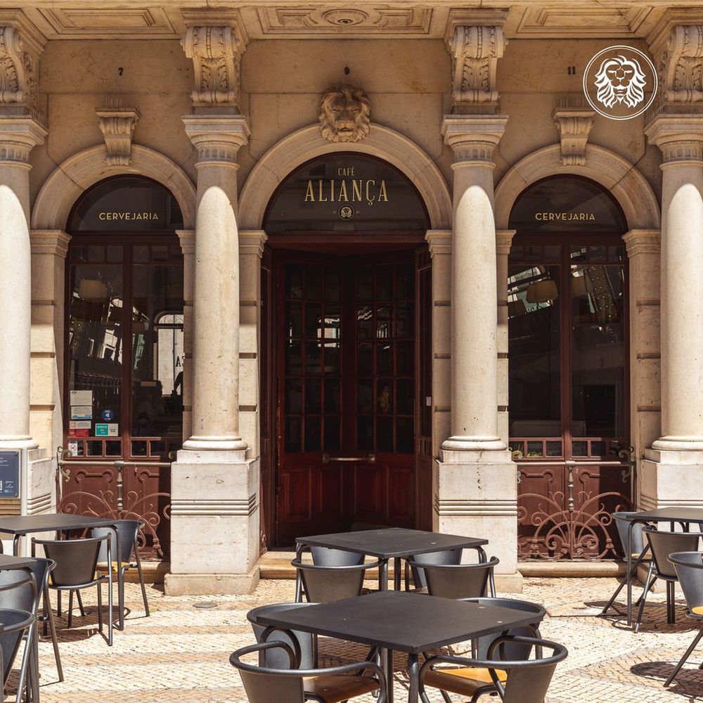 Cafés in Portugal: Where to find the most famous