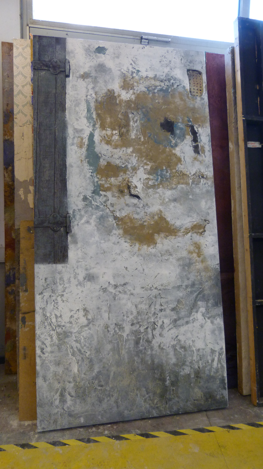 mur