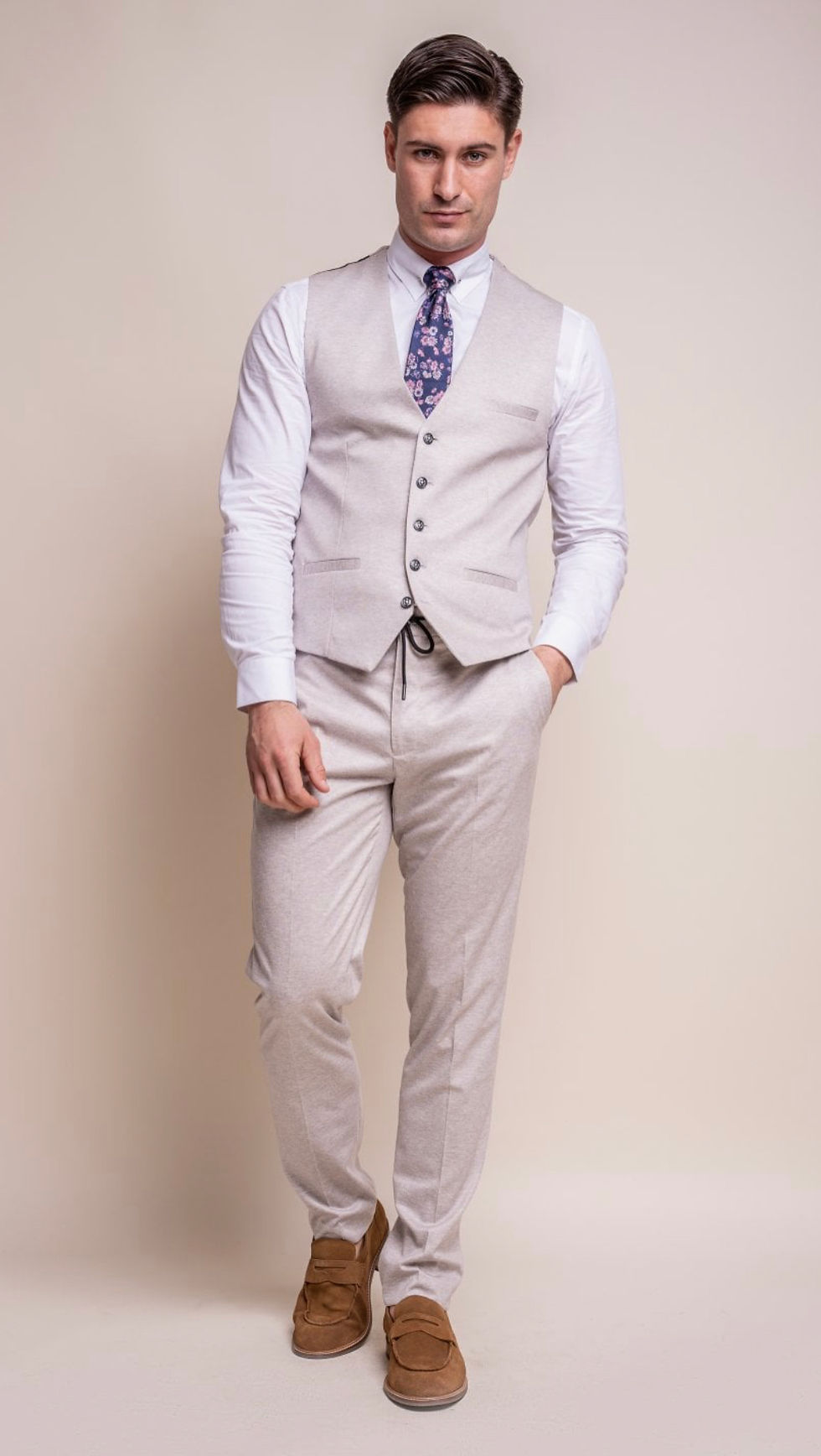Thumbnail: VALENCIA THREE PIECE SUIT HOUSE OF CAVANI