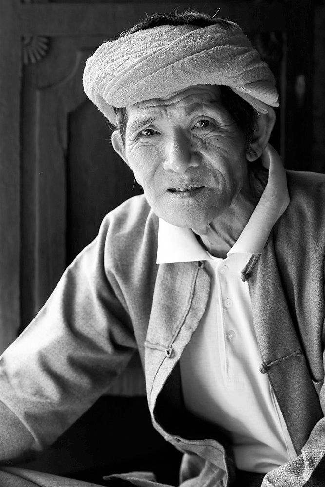 Myanmar Man 1_edited