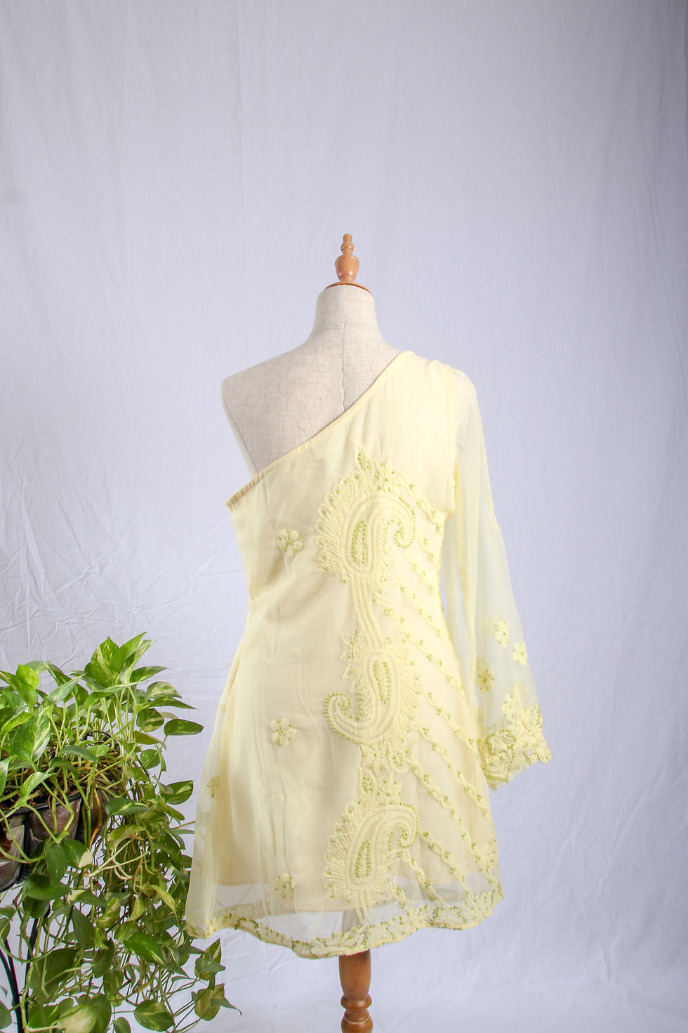 Thumbnail: Dikshi 004