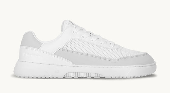 Zapatilla barefoot Barebarics Vaporo All White, vista lateral; suela zero-drop y horma ancha para transición minimalista